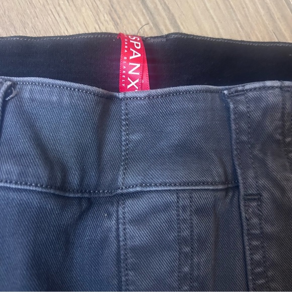 SPANX Cargo Twill Ankle Pants Women's Waist 28 Charcoal Color - Picture 3 of 8